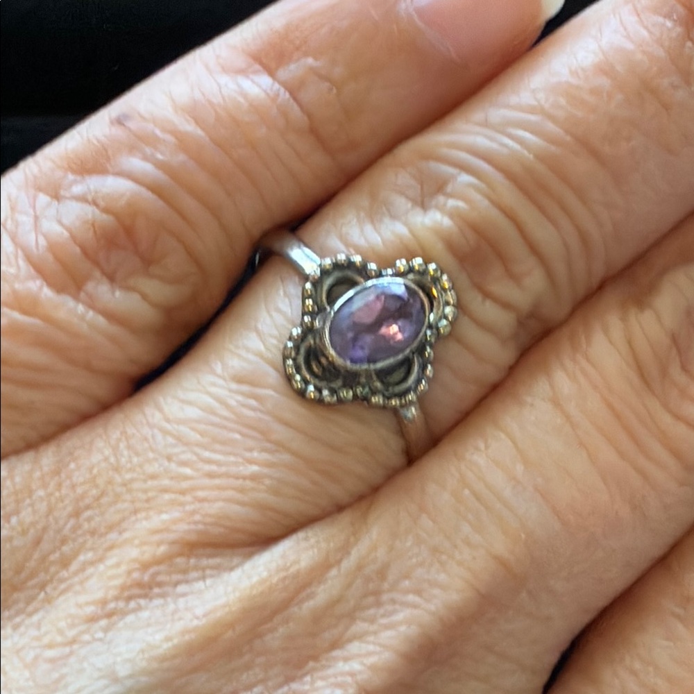 Amethyst Sterling Silver Elegant Ring - Purple Ge… - image 2